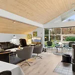 Ferienhaus Teodosij - 500m From The Sea By Interhome *